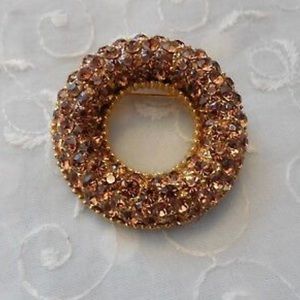 Beautiful Vintage Golden Brown Rhinestone Brooch